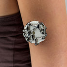 Silver Venom Armour for Simplera, worn on the arm